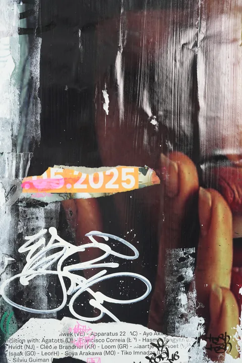 “Hashtag”, 2025, 90 × 110 cm